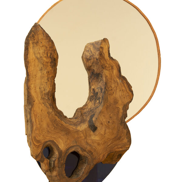 Miroir artisanal en bois d’olivier avec insert en vitrail bleu nuit, format 30 x 22 cm